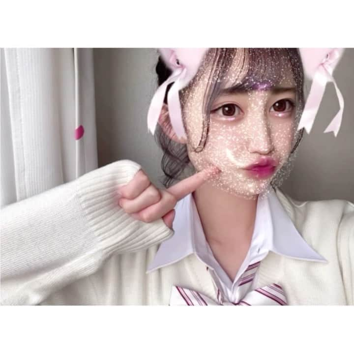 山内寧々のインスタグラム：「‪‪  お友達のおかげでJK楽しい✌🏻😚💞」