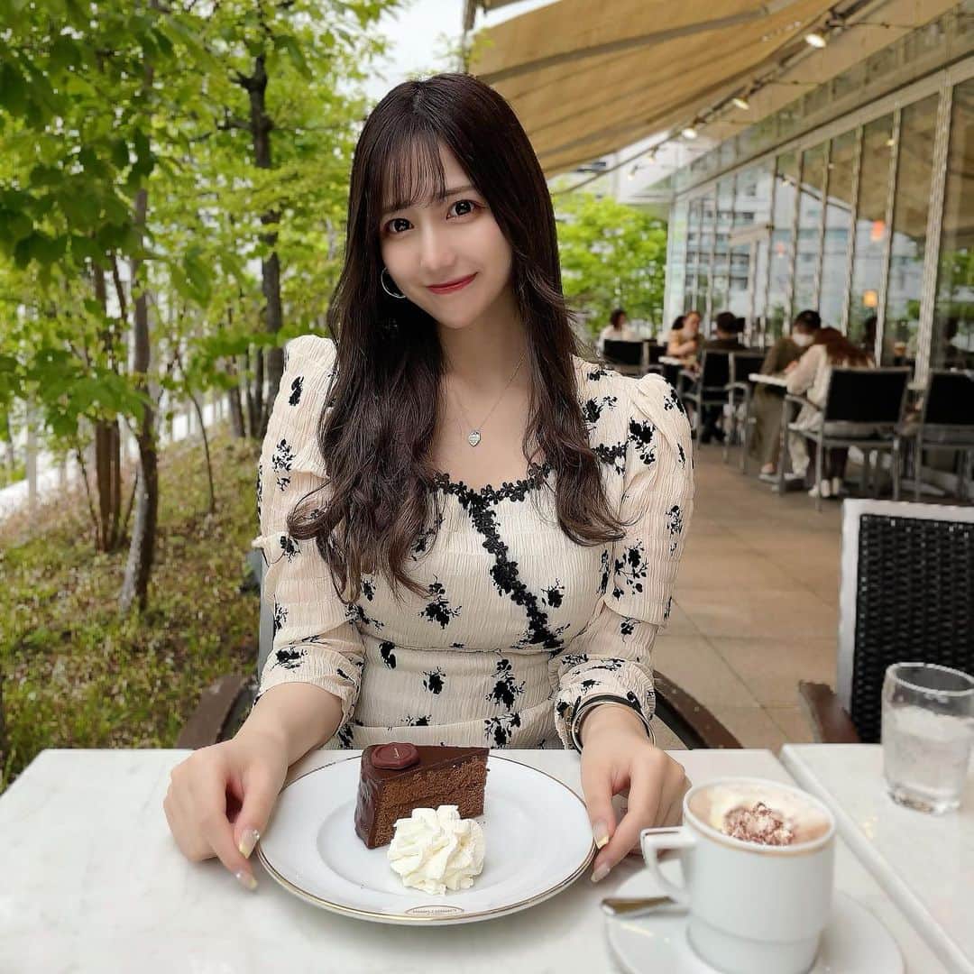 稗田智優のグルメインスタ