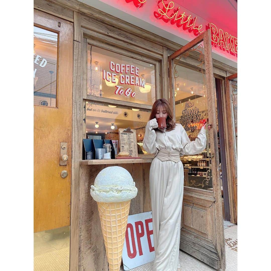 堀尾実咲さんのインスタグラム写真 - (堀尾実咲Instagram)「Fashion👠  all-in-one ▷ @darich_official   boots ▷ @darich_official   #thelittlebakerytokyo #goodtowndoughnuts #doughnuts #bakery #pizza #bread #coffee #cafe #cafestagram #tokyocafe #tokyo #shibuya #omotesando #harajuku #aoyama #ザリトルベーカリートーキョー #グッドタウンドーナツ #ベーカリー #ドーナツ #フルーツサンド #東京カフェ #表参道カフェ #原宿カフェ #渋谷カフェ #青山カフェ #原宿ドーナツ #darich #darichコーデ #ダーリッチ #ダーリッチコーデ」5月8日 21時17分 - misaki.horio