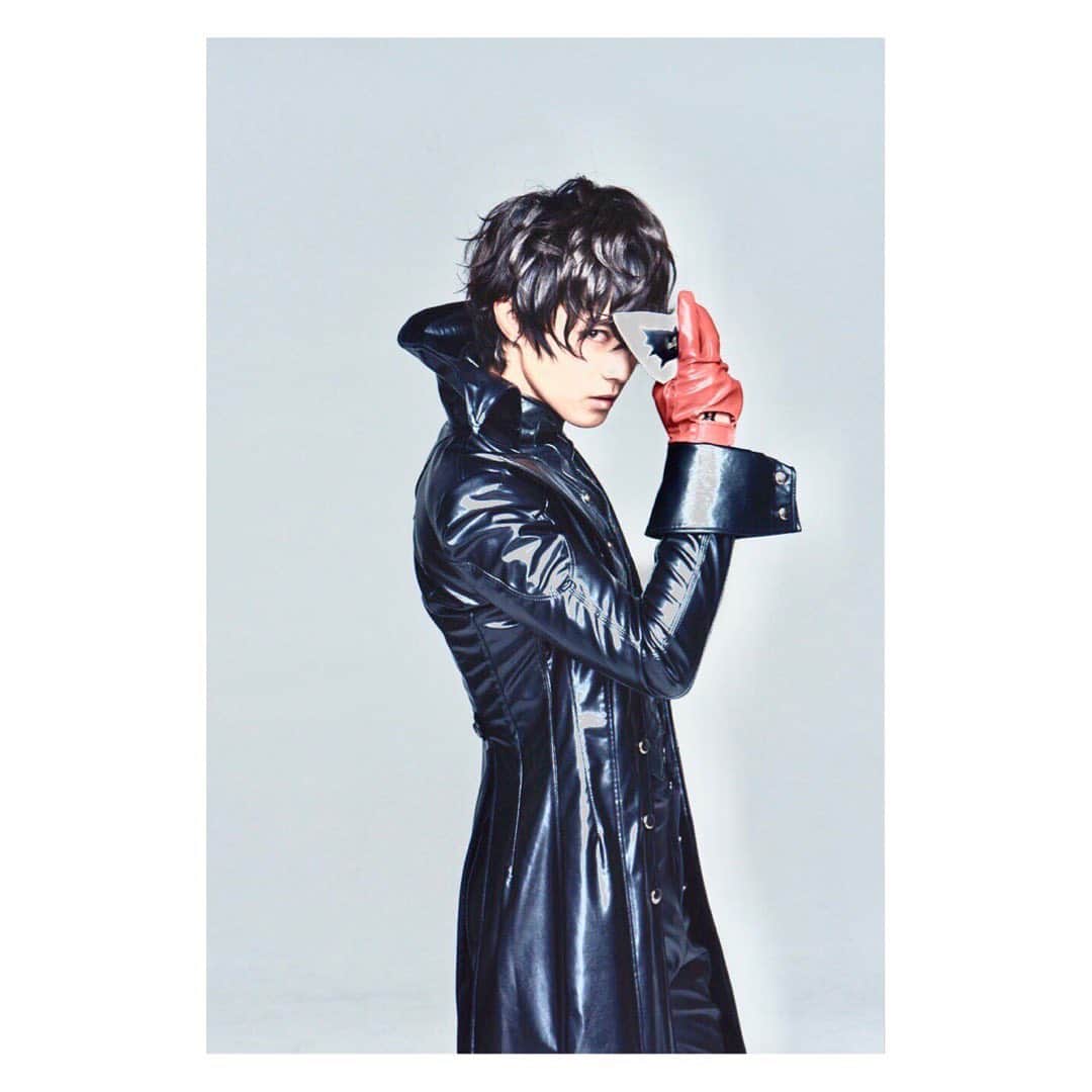 猪野広樹のインスタグラム：「PERSONA 5 the stage 配信イベントご覧頂いた皆様ありがとうございました！　　直接お会いできず残念ですが、配信できて良かった。　そして、おかげさまで、#3の公演が決定致しました。　皆様に最高のエンタメを！」