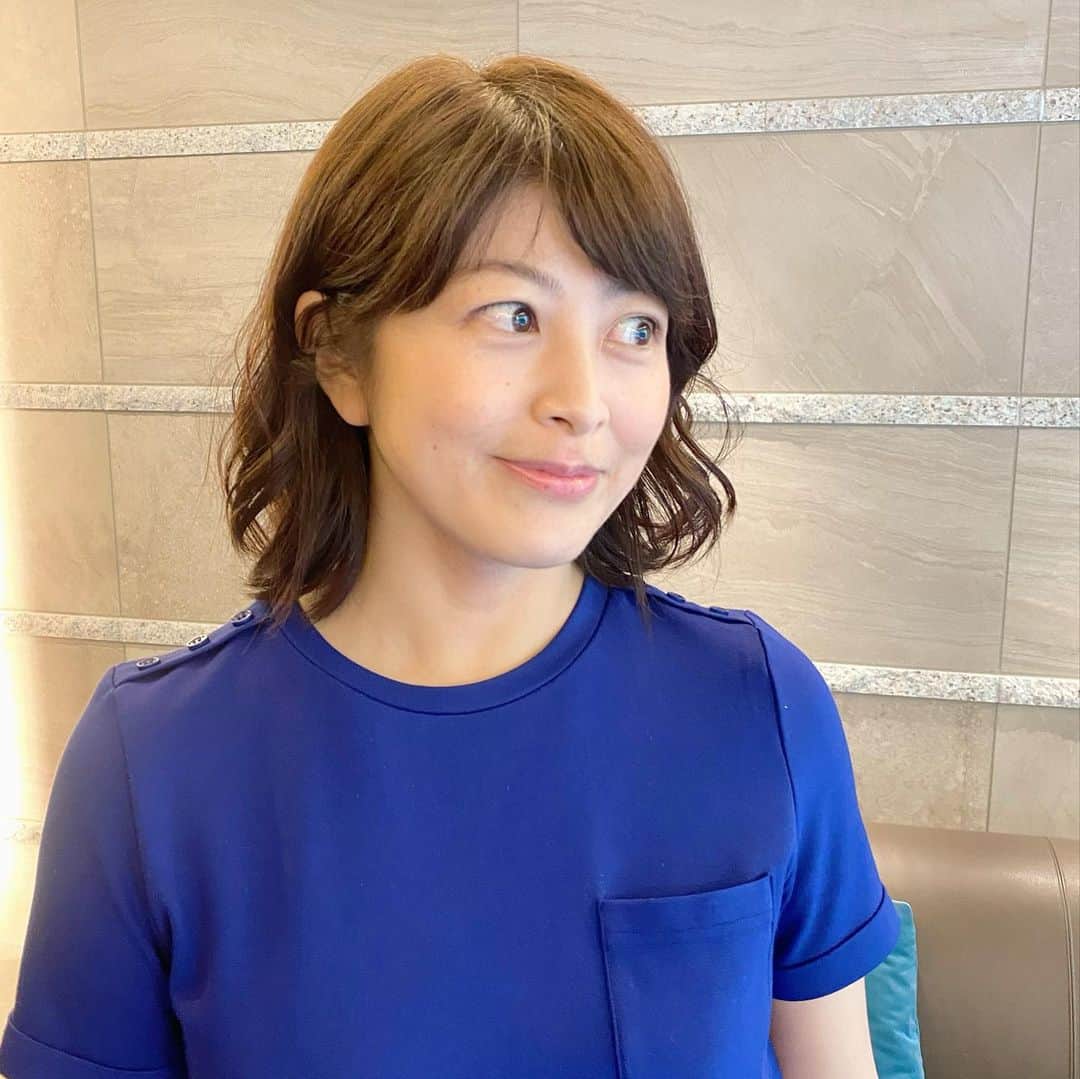 森麻季のインスタグラム：「母の日💐  ヘアカットしました  お教室で作った作品、『◯◯、ママだいすきだから　ハートのシールもつけたの』  どこで覚えたんだ〜そういうセリフ😭でもママは超嬉しい  #happymothersday  #母の日  #男の子ママ  #3歳」