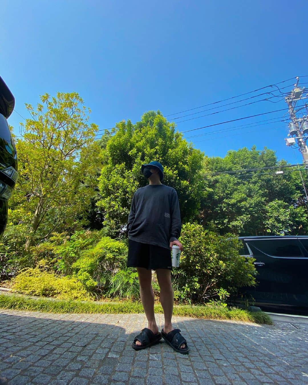 登坂広臣さんのインスタグラム写真 - (登坂広臣Instagram)「☀️🍀🌴」5月9日 14時40分 - omi.cdl