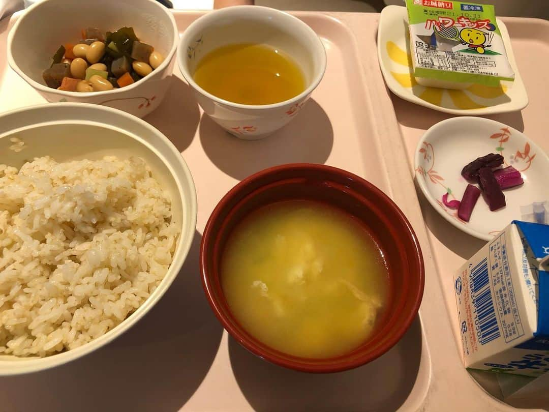 ヒロシさんのインスタグラム写真 - (ヒロシInstagram)「痔で入院。地獄飯。」5月9日 15時48分 - hiroshidesu.official