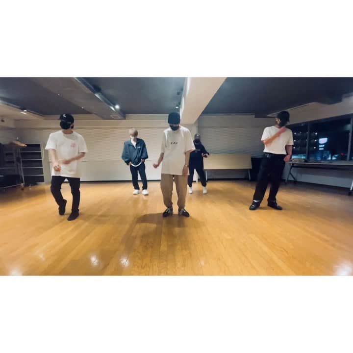 和田颯のインスタグラム：「昨日の @shun_thefunny_ganmi 特別レッスン🕺 楽しい気持ち良い時間だったなー☺︎」