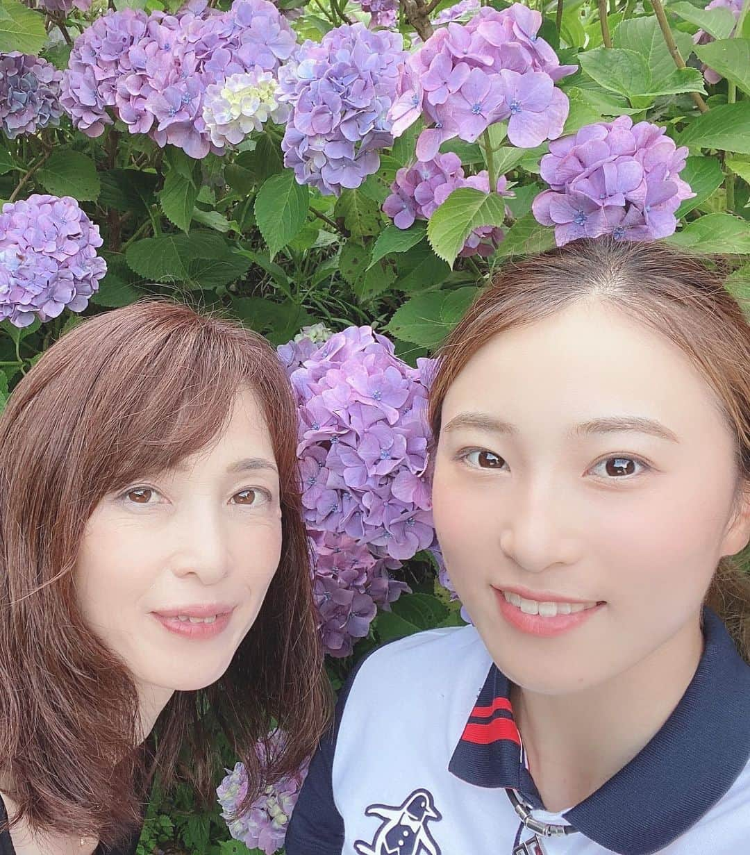 澁澤莉絵留さんのインスタグラム写真 - (澁澤莉絵留Instagram)「＊﻿ ＊﻿ ❁⃘*.ﾟHappy Mothers Day ❁⃘❀﻿ .﻿ いつもありがとう♡﻿ .﻿ 料理が上手で、いつも1番の味方でいてくれて、唯一叱ってくれる、大切な存在。 今までもこれからも沢山大変なことがあるけど、乗り越えられると思うのは母のおかげです✨ . これからもこんな私ですが、よろしくお願いします🙇‍♀️ . #母の日 #いつも #ありがとう #これからも #よろしくお願いします」5月10日 12時47分 - rieru54