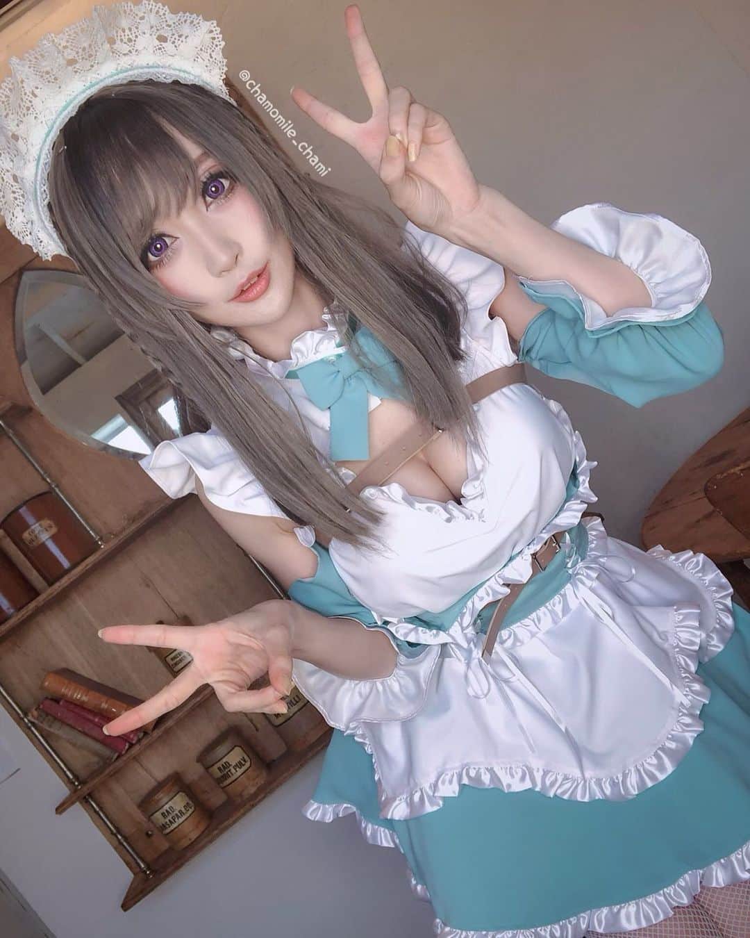 華密美琉さんのインスタグラム写真 - (華密美琉Instagram)「メイドの日  #メイド服  #メイドカフェ  #メイド喫茶  #メイド #akihabara  #akihabarajapan  #アキバ  #アキバのお店  #maidcafe  #maidcosplay  #maidinjapan  #秋葉原 #秋葉原カフェ  #メイドの日」5月10日 13時44分 - chamomile_chami