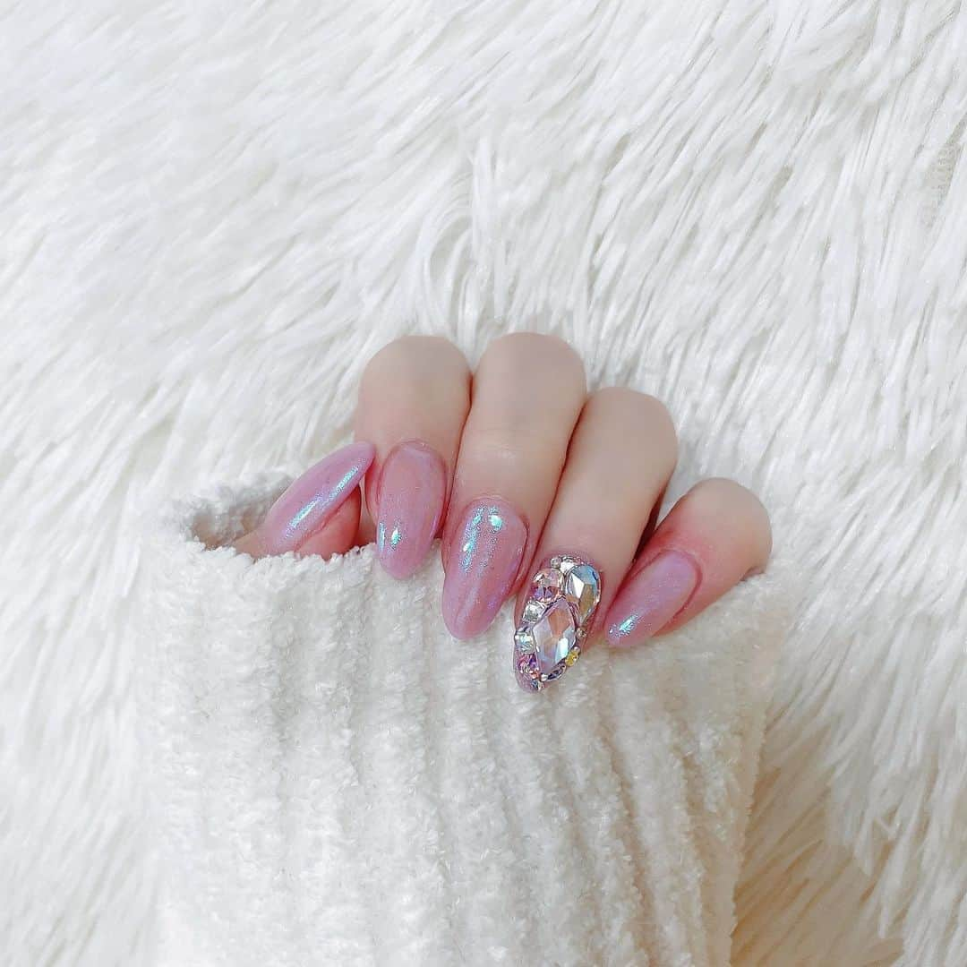 西宮ゆめさんのインスタグラム写真 - (西宮ゆめInstagram)「New nail ♡  ピンクミラーと埋めつくし💅🏼」5月10日 14時36分 - nishimiya_yume