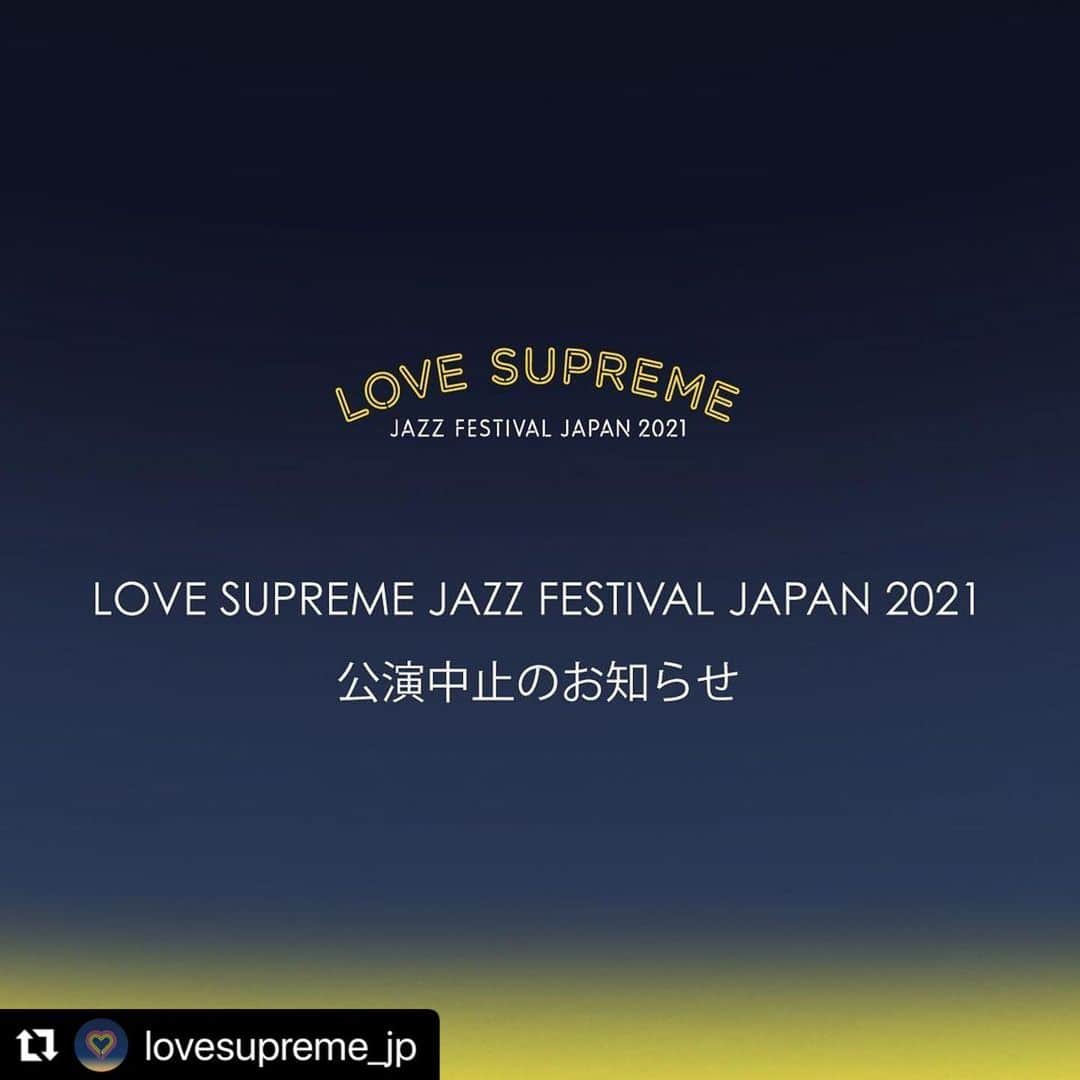 堀田茜さんのインスタグラム写真 - (堀田茜Instagram)「とても残念ですが、、また安心、安全な環境で音楽を楽しめる日がきますように。。 準備万端にして、いつかの開催を待ちます✊🌈  #Repost @lovesupreme_jp  『LOVE SUPREME JAZZ FESTIVAL JAPAN 2021』公演中止のお知らせ  平素より『LOVE SUPREME JAZZ FESTIVAL』を応援していただき、誠にありがとうございます。  5月15日（土）16日（日）、埼玉・秩父ミューズパークにて開催予定でございました「LOVE SUPREME JAZZ FESTIVAL JAPAN 2021」は、緊急事態宣言延長に伴い、関係各所調整してきましたが、多数の皆様が遠方より埼玉県に移動してくることなど、来場されるお客様や関わる全てのアーティスト・スタッフ、そして地元の皆様の安全を改めて慎重に考慮し、大変残念ではございますが、公演を中止することを決定致しました。  開催間際の発表となり、ご来場を予定していた皆様にはご心配、ご迷惑をおかけしまして大変申し訳ございません。何卒、ご理解ご了承のほどよろしくお願い申し上げます。  チケットの払い戻し方法に関しましては、5月中旬頃にオフィシャルホームページ、オフィシャルSNSでお知らせ致します。  残念ながら、日本初開催はまた持ち越しではございますが、新世代ジャズフェスティバル「LOVE SUPREME JAZZ FESTIVAL」は必ず戻って参ります。皆様と共に「至上の愛と至福の音楽体験を―」。  2021年5月10日　LOVE SUPREME JAZZ FESTIVAL JAPAN 2021実行委員会  ＜お問合わせ先＞ キョードー東京　0570-550-799（平日11:00〜18:00／土日祝10:00〜18:00） オフィシャルホームページ（https://lovesupremefestival.jp/） #ラブシュプリームフェス」5月10日 21時04分 - akanehotta