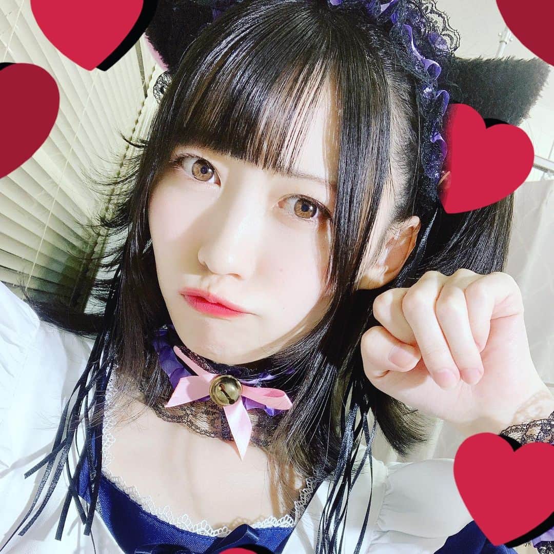 空野青空のインスタグラム：「#メイドの日 ということなので、置いておきますね^ᴗ ̫ ᴗ^  #メイド服  #あおねコス  #メイドカフェ  #メイドさん #あおにゃん #空野青空 #アキバ #秋葉原 #でんぱ組.inc #cosplay #cosplaygirl  #黒髪  #bodyline」