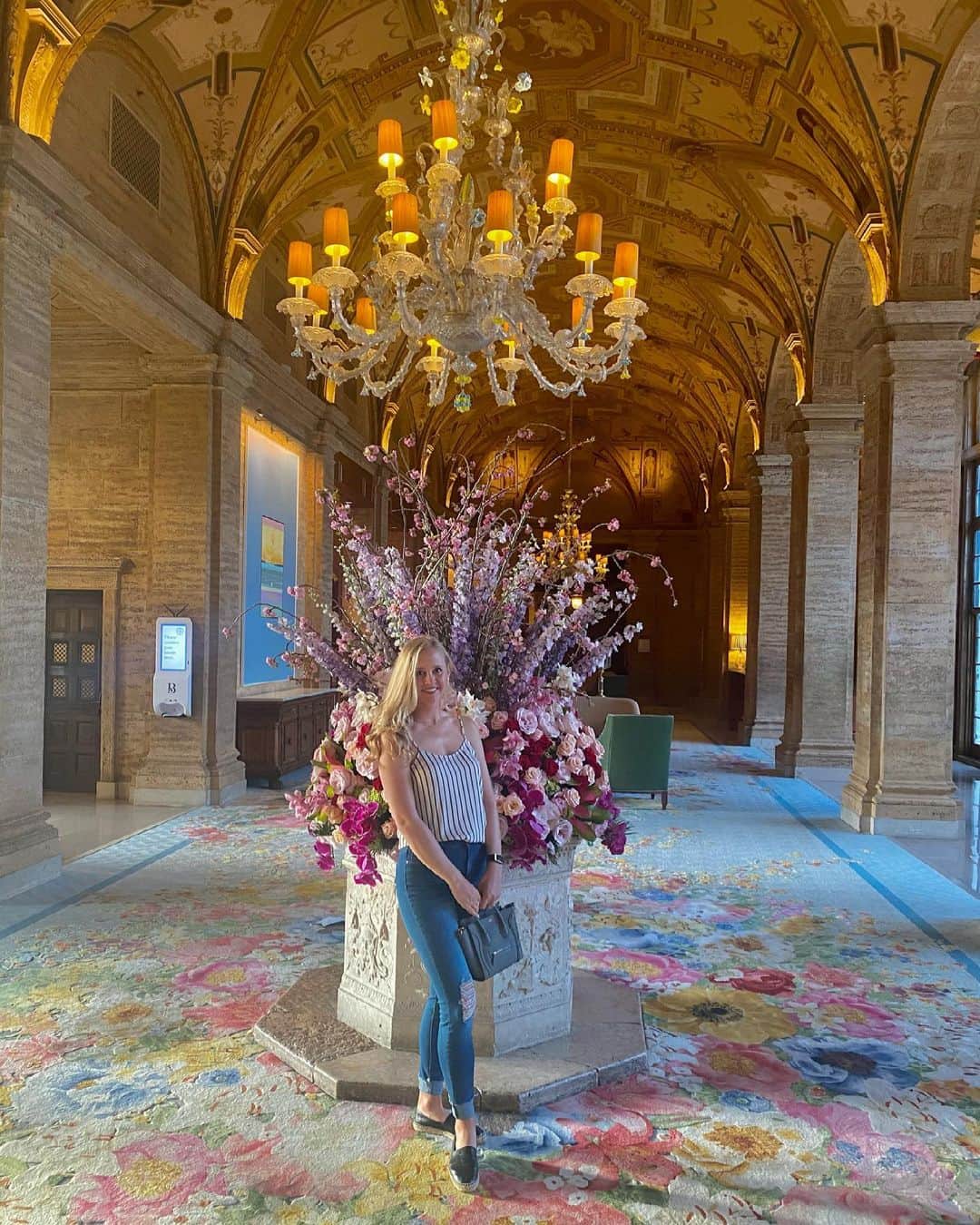 のインスタグラム：「𝑆𝑡𝑎𝑦𝑐𝑎𝑡𝑖𝑜𝑛 ☑️」