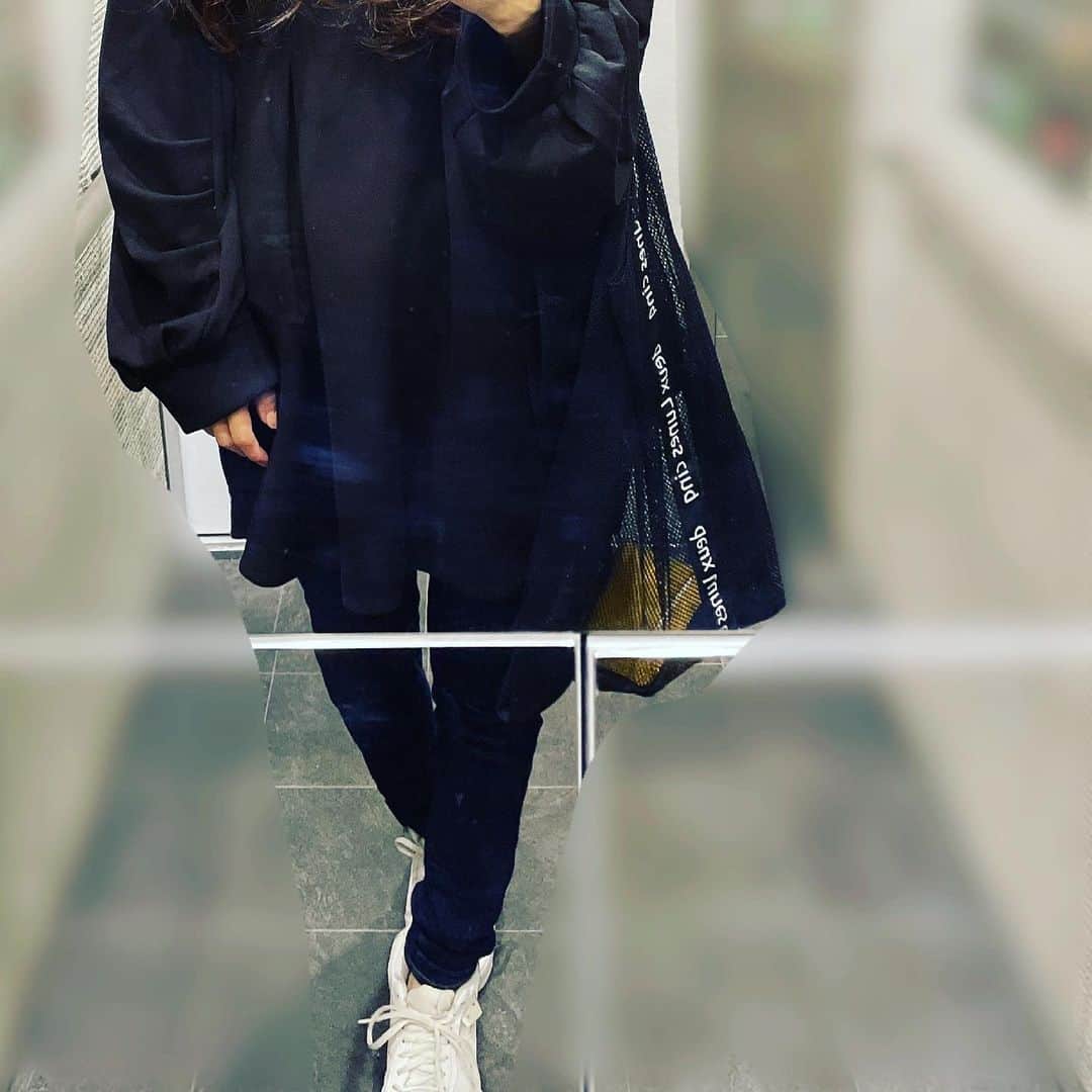 富田麻帆さんのインスタグラム写真 - (富田麻帆Instagram)「スーパー買い物に行く時は、アタラシさんのエコバッグを愛用♡ これ持つだけでテンションあがる♡♡♡」5月11日 11時32分 - maho_tomita6261