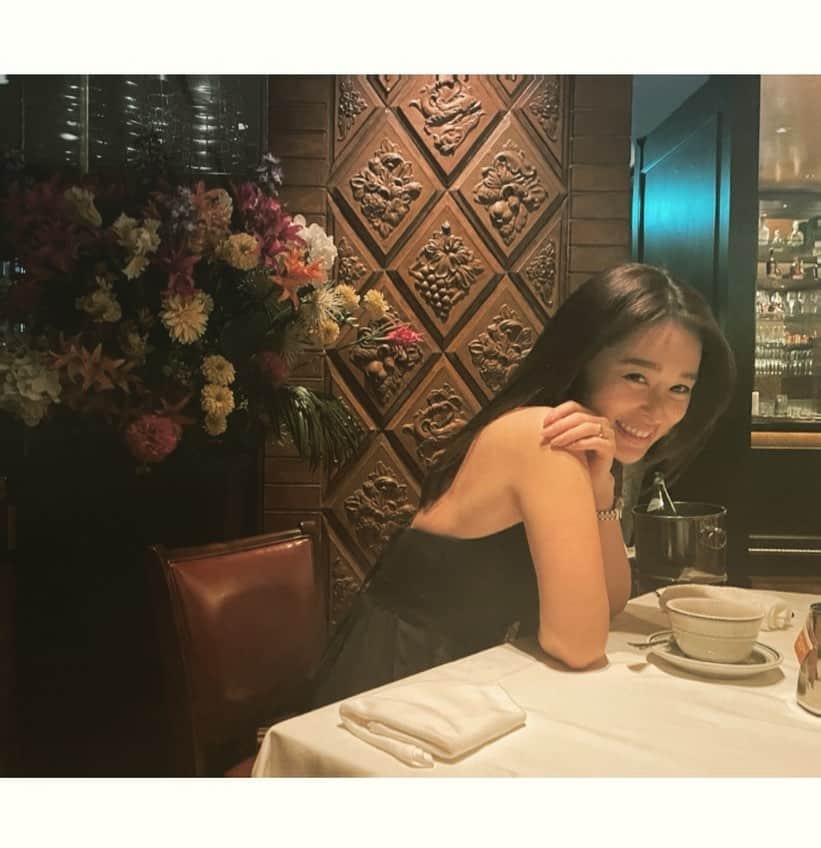 のインスタグラム：「誕生日ディナーをしてきたよ🍽♥︎ いつもありがとう。」