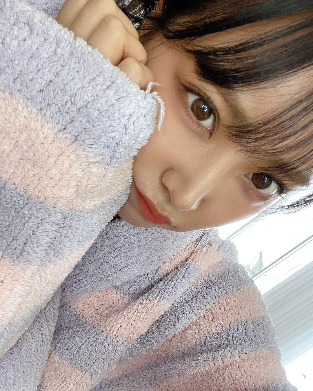 白間美瑠さんのインスタグラム写真 - (白間美瑠Instagram)「今日、撮影中、寒い🤪」5月11日 13時05分 - shiro36run