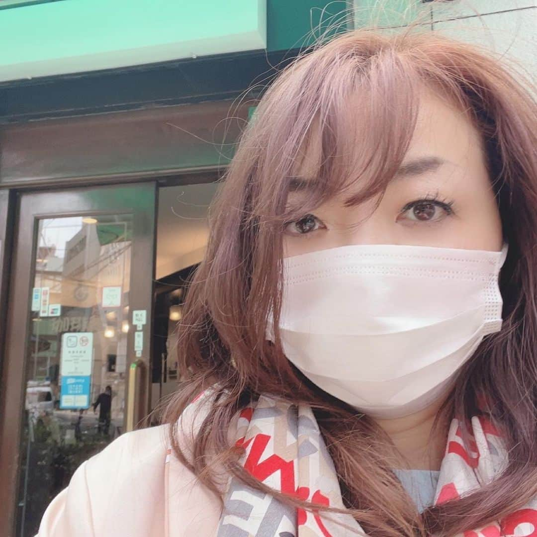 モモコさんのインスタグラム写真 - (モモコInstagram)「お昼に珈琲館に行きました‼️ 実は喫茶店好きなあたし💕  中学生の時から喫茶店通い笑笑 昭和の喫茶店大好き😍  今回配信のYouTubeは、朝ごはん作りです。 映画『461個のおべんとう』を観て、作ってみました❗️ 娘も大喜びしてくれました😊 見て下さいねー💕  #ハイヒールモモコ #👠 #👠🍑 #CHANEL #シャネラー #グルメ #アメブロ  #YouTube #モモコ新聞 #朝ごはん作り #娘大喜び #珈琲館 #喫茶店 #喫茶店好き」5月11日 8時51分 - highheel_momoko