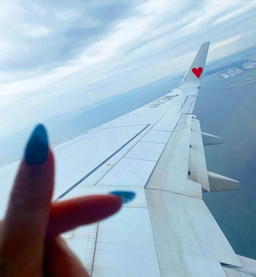 りなのインスタグラム：「きゃわじゃん  👋🏼」