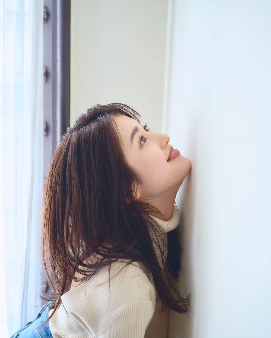 福本莉子さんのインスタグラム写真 - (福本莉子Instagram)「#whitegraph」5月11日 19時44分 - riko_fukumoto_
