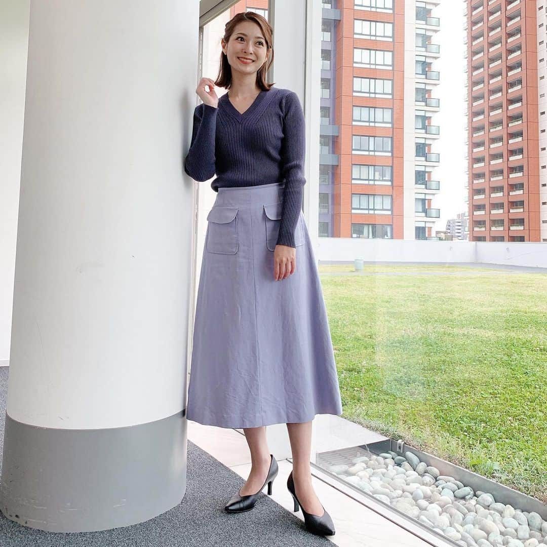 住田紗里さんのインスタグラム写真 - (住田紗里Instagram)「今日は昨日や一昨日と比べて、 涼しいな〜と感じながらの帰宅でした 今朝の衣装は同系色でした🟪  トップス•スカート La Totalite（@latotalite.jp）  #足元を見ると #相変わらず #ガニ股 #気をつけます #グッドモーニング#衣装#latotalite#紫#同系色#テレビ朝日#テレ朝#テレビ朝日アナウンサー#アナウンサー#住田紗里」5月11日 19時47分 - sarisumita_ex