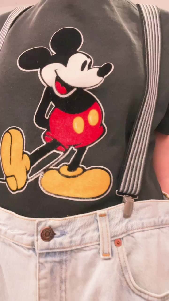 のインスタグラム：「21時〜発売」