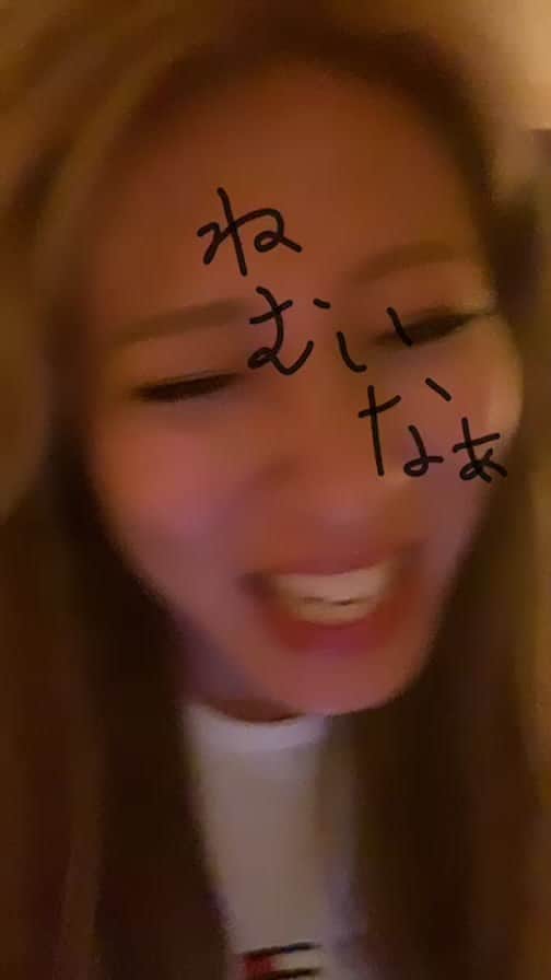 りなのインスタグラム：「できてるの？これw」