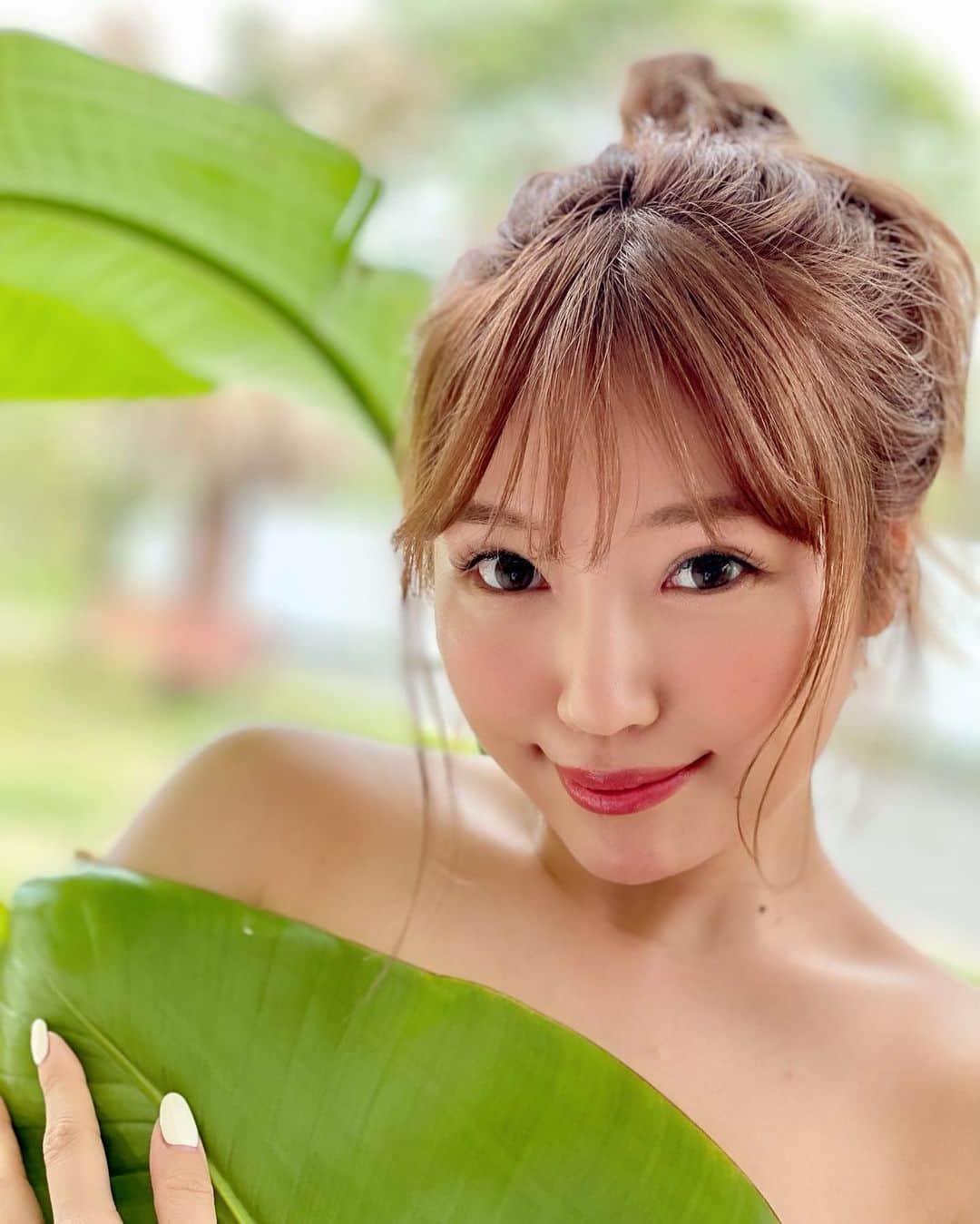 CYBERJAPAN Staffのインスタグラム：「本日 @watanabekazue のヤングジャンプの撮影でした！ 詳しい発売日などの発表は、もう少しお待ち下さい❣️とーっても素敵なグラビアになると思います😍楽しみに待ってて下さい❗️  #cyberjapan #サイバージャパン  #ヤングジャンプ #youngjump」