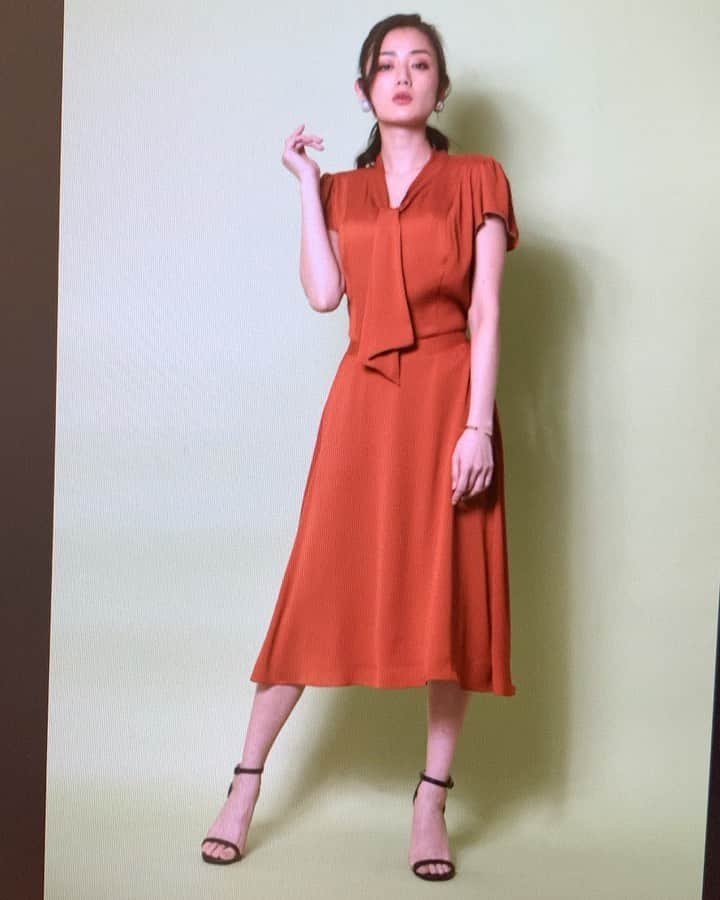片山萌美のインスタグラム：「@heartcloset_official  #ハートクローゼット  この子、発売だって♡ 着心地最高よ。」