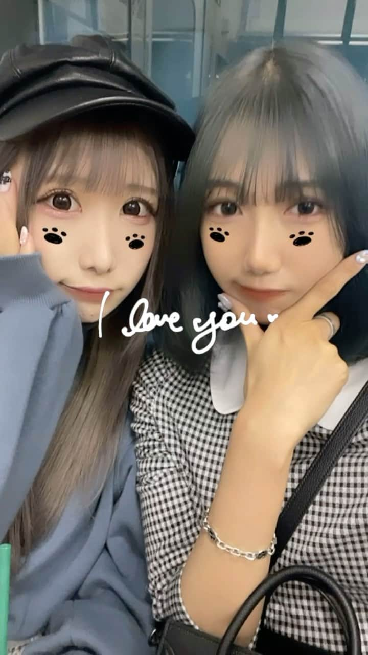 原田まゆのインスタグラム：「早く寝なきゃだったのに動画作っちゃうくらいには好き✌🏻✌🏻 #TikTok」