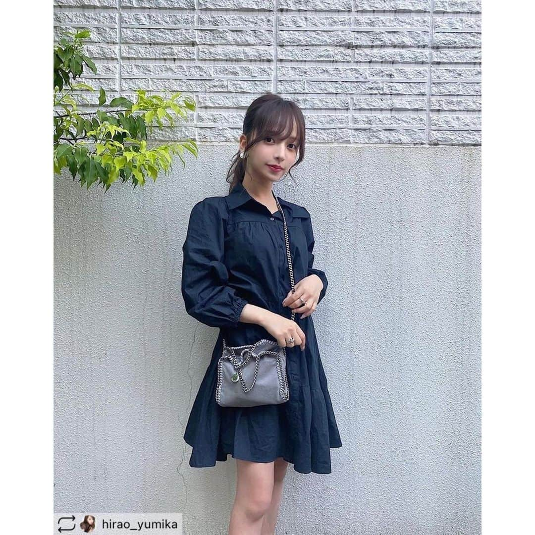 GRLさんのインスタグラム写真 - (GRLInstagram)「【👆画像をタップすると購入できるよ👆】 @__liwlii__ さん @mi33_k さん @aika_snd さん @isochan89 さん @hirao_yumika さん @fukuyama_asaki さん @ayapurimi さん @immoeg さん @32aaaya さん @amam771 さん にGRL商品着用して頂いております💕 ありがとうございます✨ . @grl_official #グレイル #grl #プチプラ #ootd #fashion #プチプラコーデ #outfit #ファッション #可愛い #かわいい #コーデ #コーディネート #cute #大人カジュアル #カジュアルコーデ#GRL購入品#グレイル購入品#購入品 #Gジャン #ビスチェ #ティアードワンピース  #おうちコーデ #おうち時間」5月13日 11時01分 - grl_official