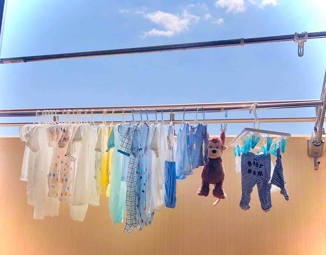 月央和沙さんのインスタグラム写真 - (月央和沙Instagram)「少し前に、 水通ししました☺️☀️✨  ずっとみていられる…。 確かに世界一幸せなお洗濯🙌✨ .  #出産準備 #このネーミング #誰が付けたのか #確かに幸せな気分になる #世界一幸せな洗濯  #第一弾 #臨月」5月13日 11時09分 - kazusa_tsukio