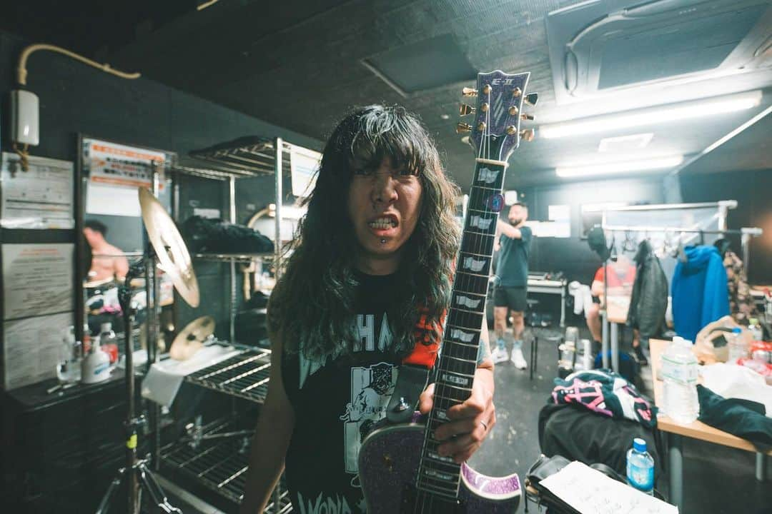 Her Name In Bloodさんのインスタグラム写真 - (Her Name In BloodInstagram)「Off shot from HEAVY WEIGHT TOUR day1.  📸 : @litchi_lp」5月13日 17時37分 - hnibband