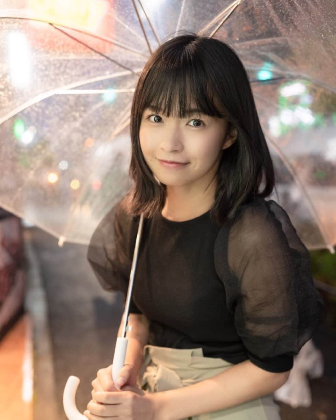 百川晴香さんのインスタグラム写真 - (百川晴香Instagram)「傘の日なんだって☂️💕 #611 #傘の日 #japanesegirl #cute #followｍe」6月11日 23時54分 - momokawaharuka