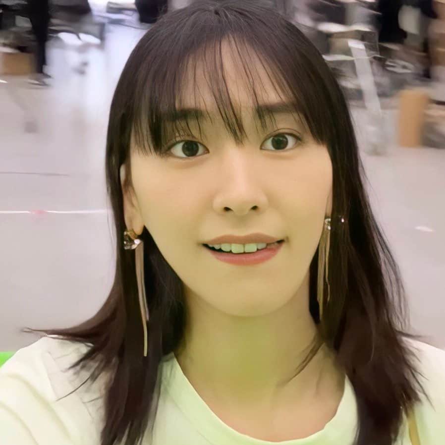新垣結衣　ファンアカウントのインスタグラム：「かわいい！！！！！ #新垣結衣 #ガッキー #ガッキーかわいい #gakki #aragakiyui #yuiaragaki」