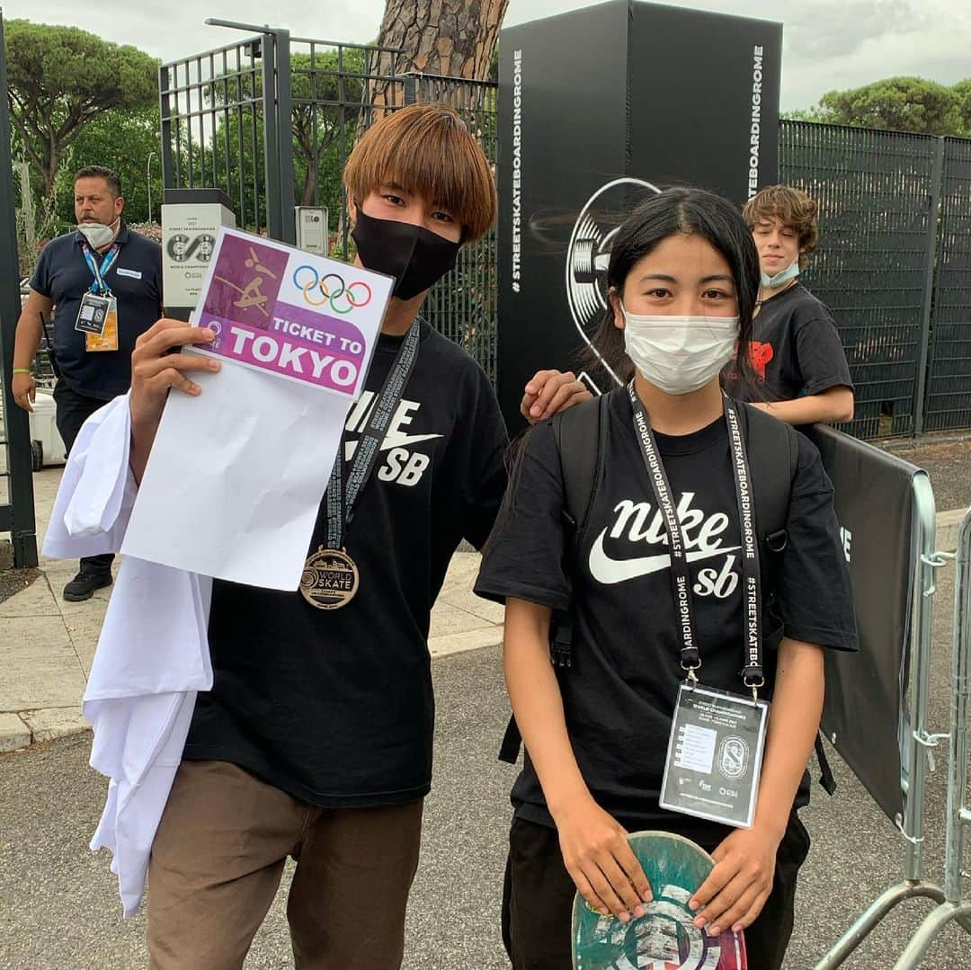 中山楓奈さんのインスタグラム写真 - (中山楓奈Instagram)「WORLD CHAMPIONSHIPS 2021 street skateboarding Rome 6位入賞できました。 いつもサポートしてくださっている方々や、応援してくださっている方々のおかげです。 本当にありがとうございます。 今回の遠征は、色々なトラブルがあったりして凄く大変だったけど、私にとって凄く実りのある良い遠征になったと思います。 今回目標にしていた @jamie_foy さんのようなf/s crooked grindを決めるのと、@yutohorigome さんにおめでとうございます！と言うこと、そしてオリンピックの日本代表枠を勝ち取ることが達成できました。 さらにMCの女性の方がfuna baby Jamie foyと言ってくれていたことがとても嬉しかったです。 これからも、もっともっと頑張りますので応援よろしくお願いします。 @murasakisports_official  @murasakisports_takaoka  @elementjapan  @diamondsupplyco  @bern_japan  @ninja_bearing  #ちなつ均整院  #gilsskater  #skatelife  #skateboard  #skatebording  #skater #skate  #sk8」6月11日 20時31分 - funa_nakayama