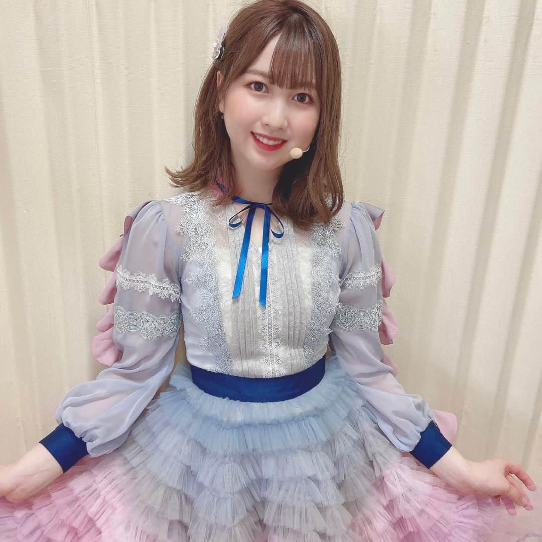 永野芹佳さんのインスタグラム写真 - (永野芹佳Instagram)「AKBオーディショウ チーム8のステージ終わりました〜☺︎  可愛い衣装を着て、 ファンの皆さんの前で パフォーマンスできて しあわせりかな時間でした☺️  ありがとうございました♡  そして、 8月8日のエイトの日は パシフィコ横浜で開催ということで、 次のコンサートも楽しみーー！🌷🐝」6月11日 21時49分 - iroziro_serika