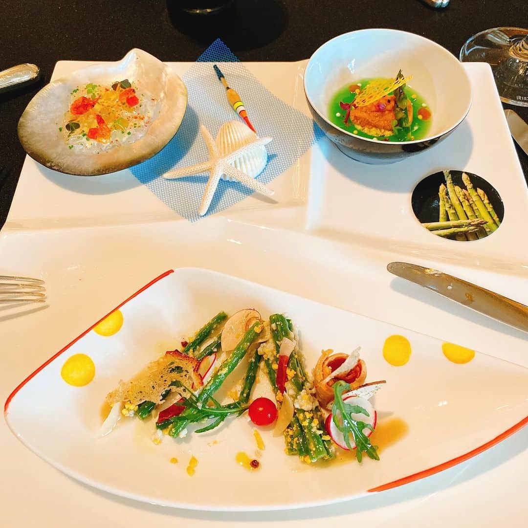 風花舞さんのインスタグラム写真 - (風花舞Instagram)「Beautiful dishes！ JOËL ROBUCHON　gastronomie  #ジョエルロブション #ガストロノミー #恵比寿」6月7日 21時04分 - kazahanamai_official