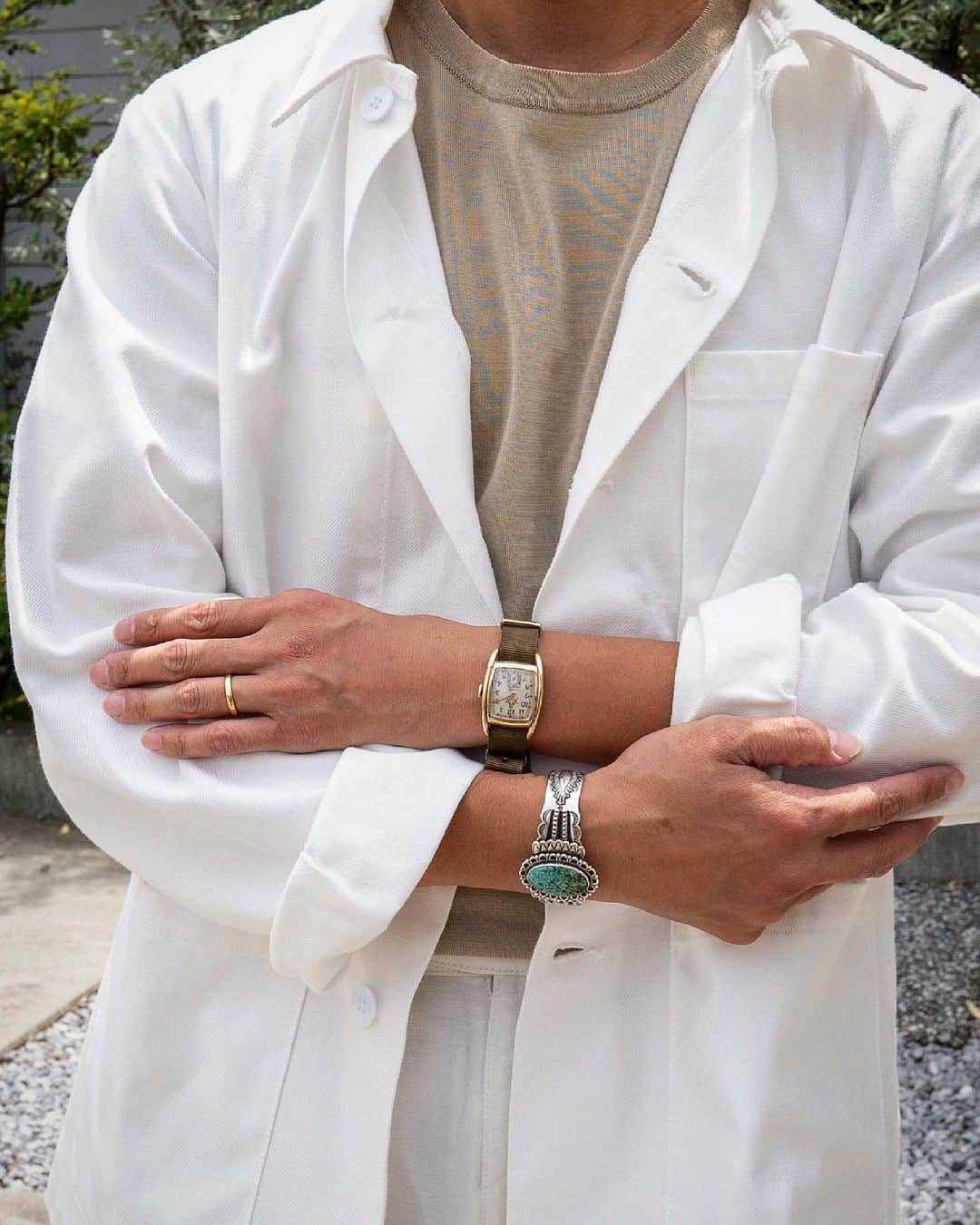 高田朋佳さんのインスタグラム写真 - (高田朋佳Instagram)「Summer White.  >>>swipe left to see the details. ———————————————————————— #authenticstyle  #dressstyle #elegantstyle #modernclassicstyle #newclassicstyle #fashion #mensfashion #mensdressstyle #suitsstyle #dapperstyle #takadachannel」6月7日 21時34分 - tomoyoshi_takada