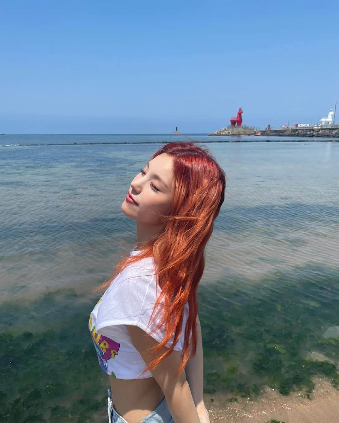 ITZYさんのインスタグラム写真 - (ITZYInstagram)「제주도 너무 좋다🖤」6月7日 23時11分 - itzy.all.in.us