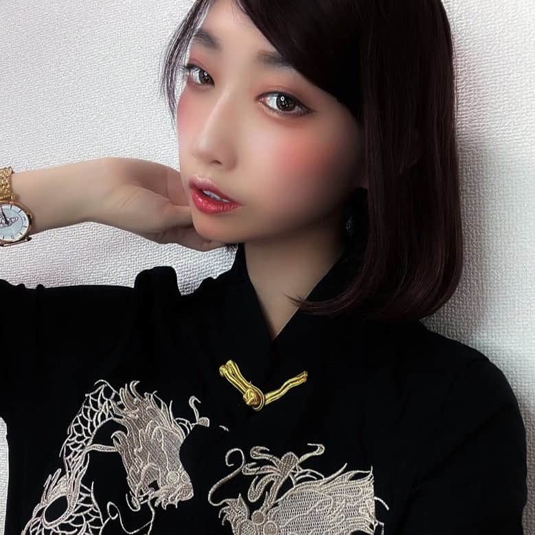 夏日凜子のインスタグラム：「生きてる。」