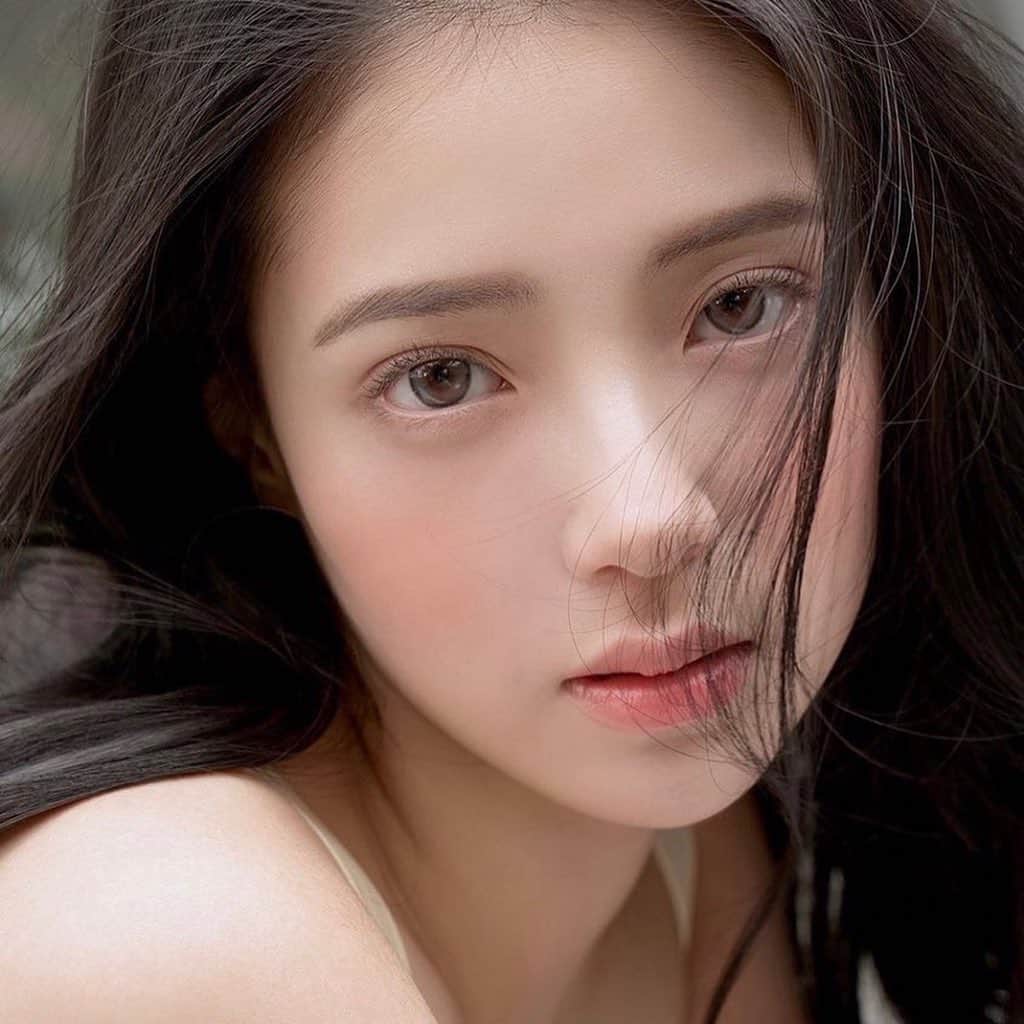 星來のインスタグラム：「外国人×国宝級美人。 #外国人 #国宝級美人 #美しい #いいね返し #インスタ映え #instagood #instalike #f4f #l4l #likeforlikes #likeforfollow #いいねした人全員フォローする #お洒落さんと繋がりたい #美男美女と繋がりたい」