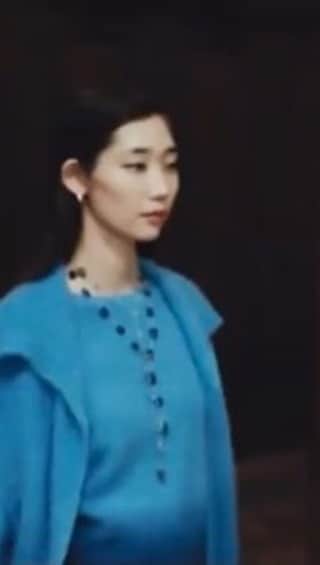 江原杏樹のインスタグラム：「Leilian 21A/W ムービーに出演させて頂きました。 ありがとうございました☺️🦋 @leilian_official  @hotelnewgrand」