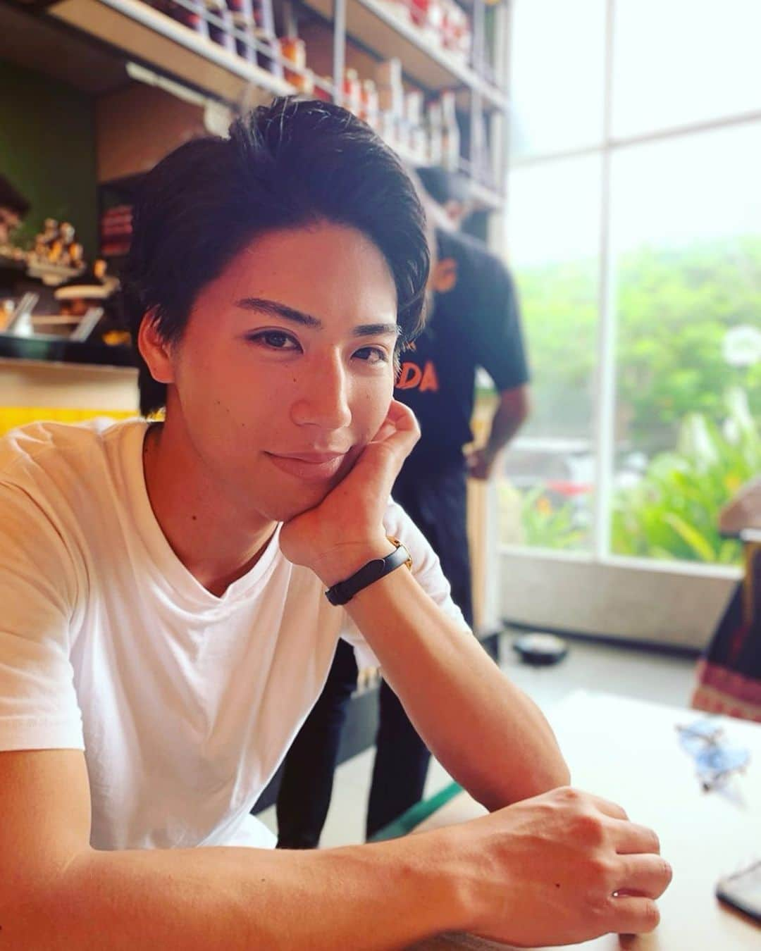 森山さんのインスタグラム写真 - (森山Instagram)「サラリーマン辞めてから2年経った。 人生は楽しいね〜」6月8日 23時53分 - mori_evisjap