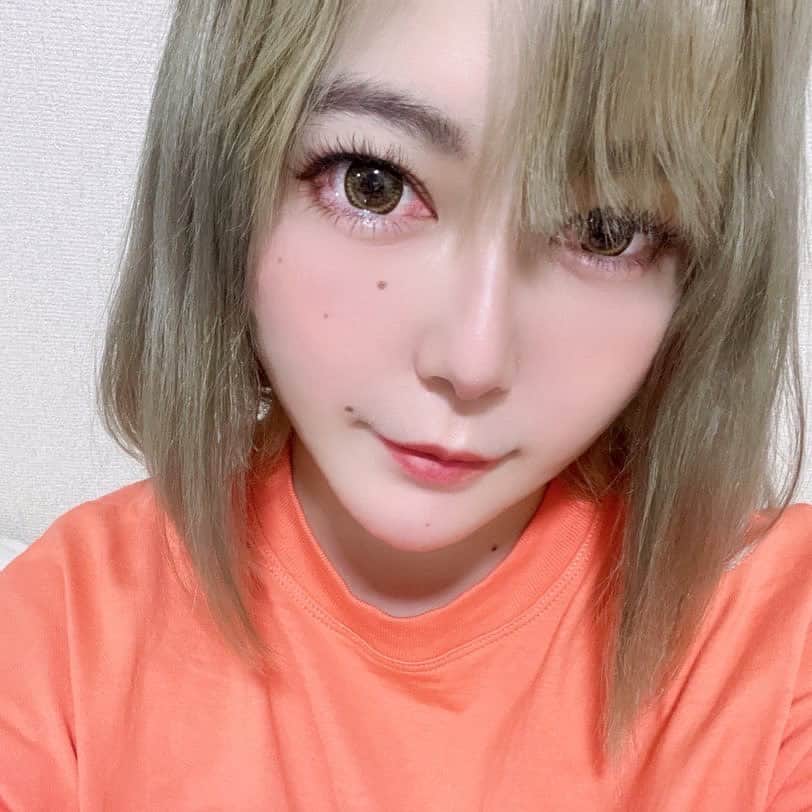 のインスタグラム：「今日は暑いね(；´Д`A 水分補給しっかりしましょᐡ｡• ·̫ •｡ᐡ  #japanesegirl  #可愛い女の子  #可愛くなりたい  #綺麗になりたい  #followme #selfie  #自撮り女子」