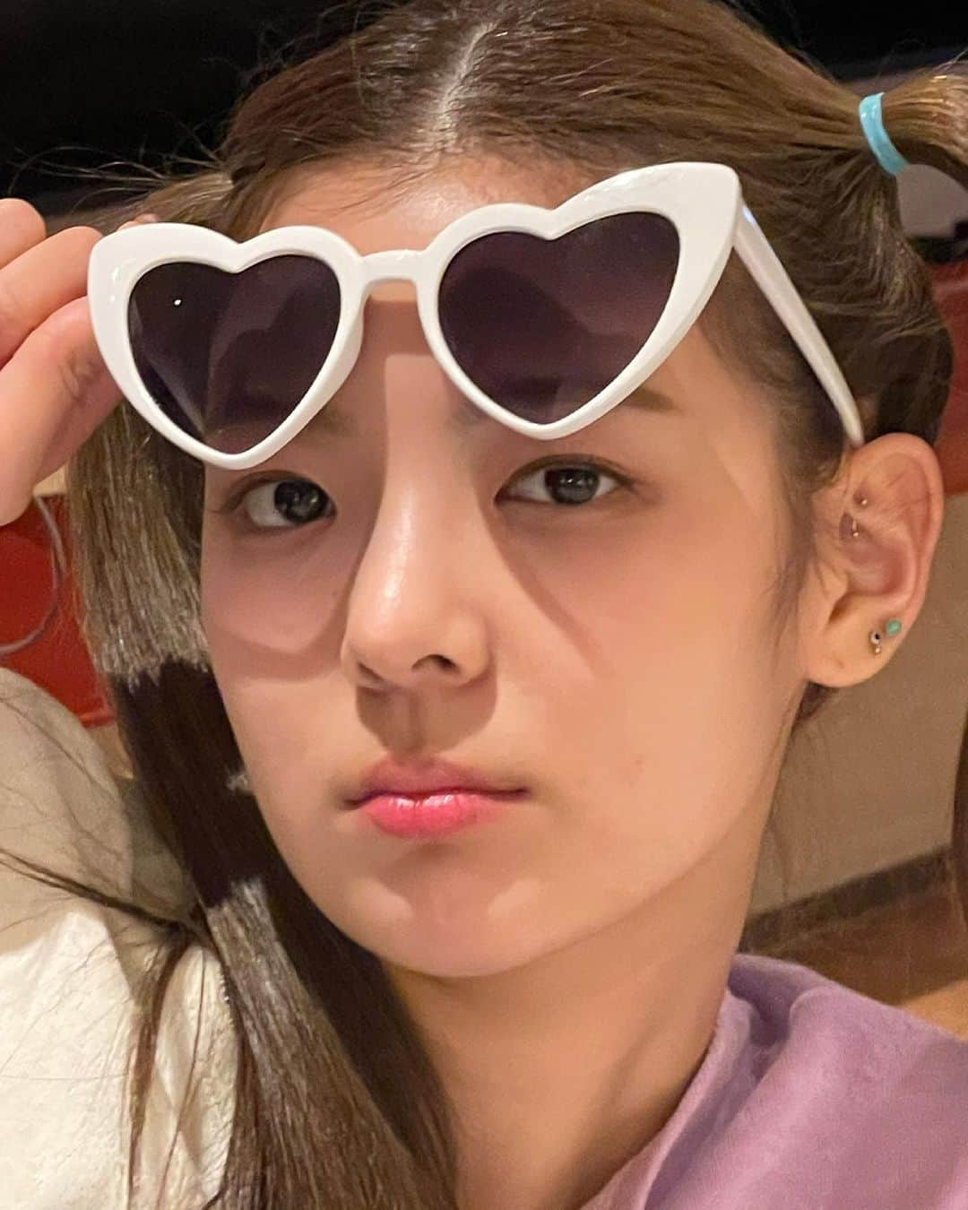 ITZYさんのインスタグラム写真 - (ITZYInstagram)「썬글라스esss 🕶🤍」6月9日 16時44分 - itzy.all.in.us