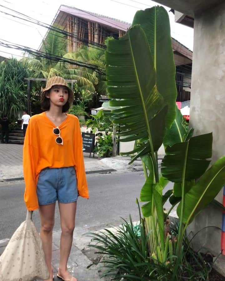 Yoonbitnaのインスタグラム：「여행가규싶땅! 재미 노재미 ㅠㅠ!」