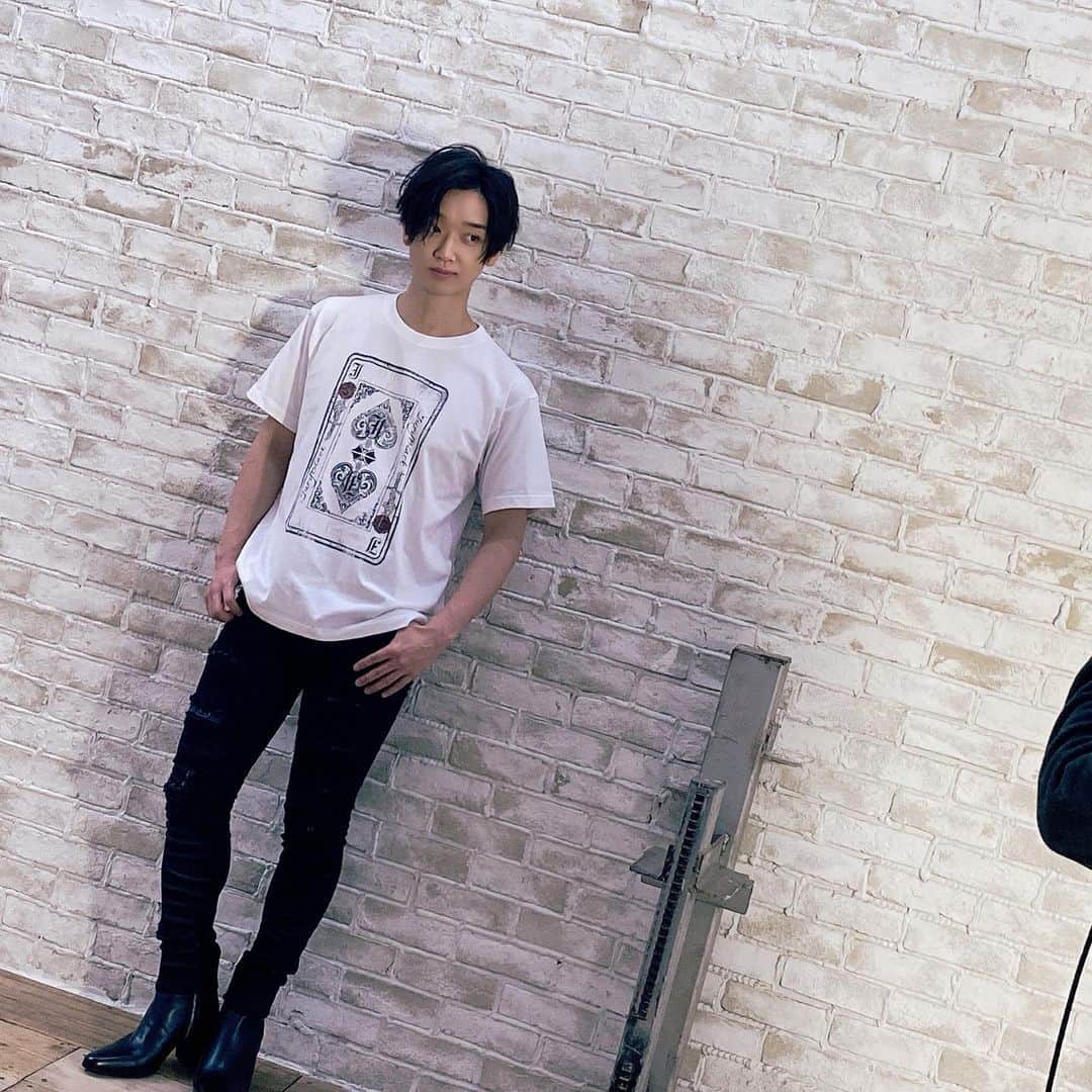 佐香智久のインスタグラム：「オフショット」