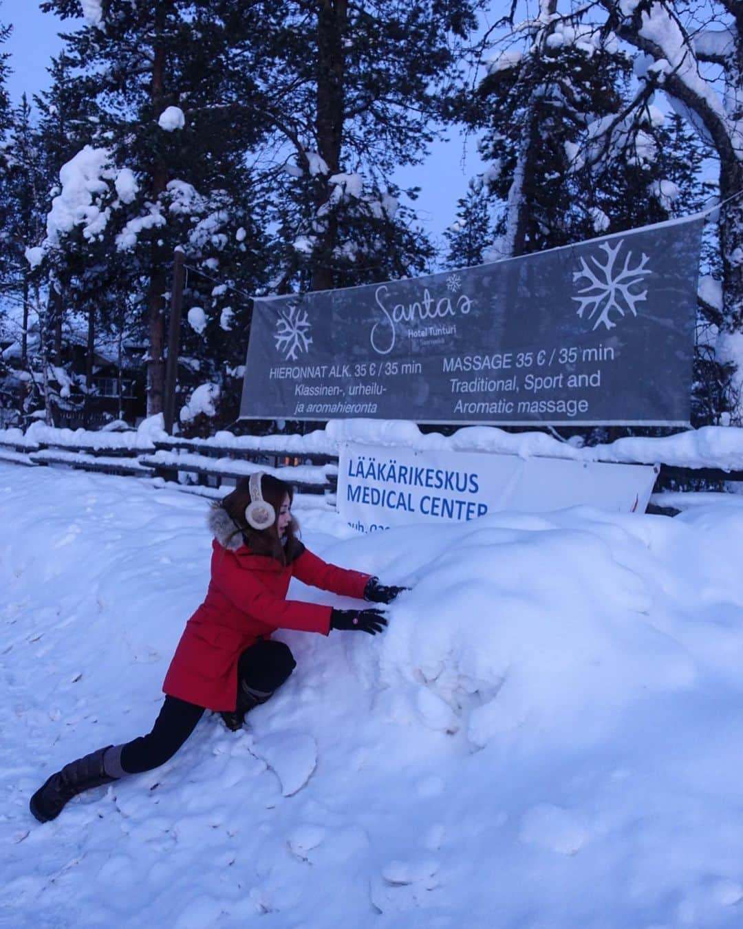 辰巳奈都子さんのインスタグラム写真 - (辰巳奈都子Instagram)「Thank you for happiness,Santa✨  #joulupukinpajakylä #santaclaus#trip#travel#scandinavia#eu#europe#rovaniemi  #santavillage #cristmas  #rovaniemi  #finland #フィンランド#女子旅#サンタ#サンタクロース村#クリスマス」6月9日 22時04分 - tatsumi_natsuko