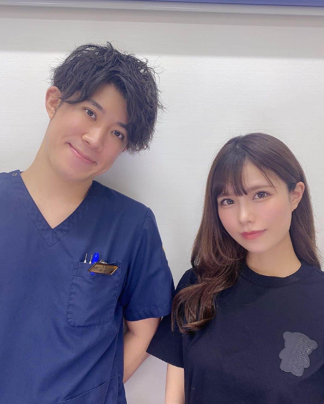 プラネットオシリスさんのインスタグラム写真 - (プラネットオシリスInstagram)「. . みなさま写真集&オンラインサイン会参加券付きの 先行予約はお済みですか📘 . . 一般販売は7月Amazon その前に一足先にゲットしてね！（ハイライトから買えるヨ⭐️） . . そして肩こりと寝てる時の噛み締め防止を赤尾先生( @sbc_akao )に 相談してきたよ🥺✨✨ . 赤尾先生ありがとうございました！ よくなりますように、、✨ . . . #写真集#グラビア#グラビア写真集#水着#インスタグラビア#美容デー#美容」6月10日 18時50分 - planet_osiris