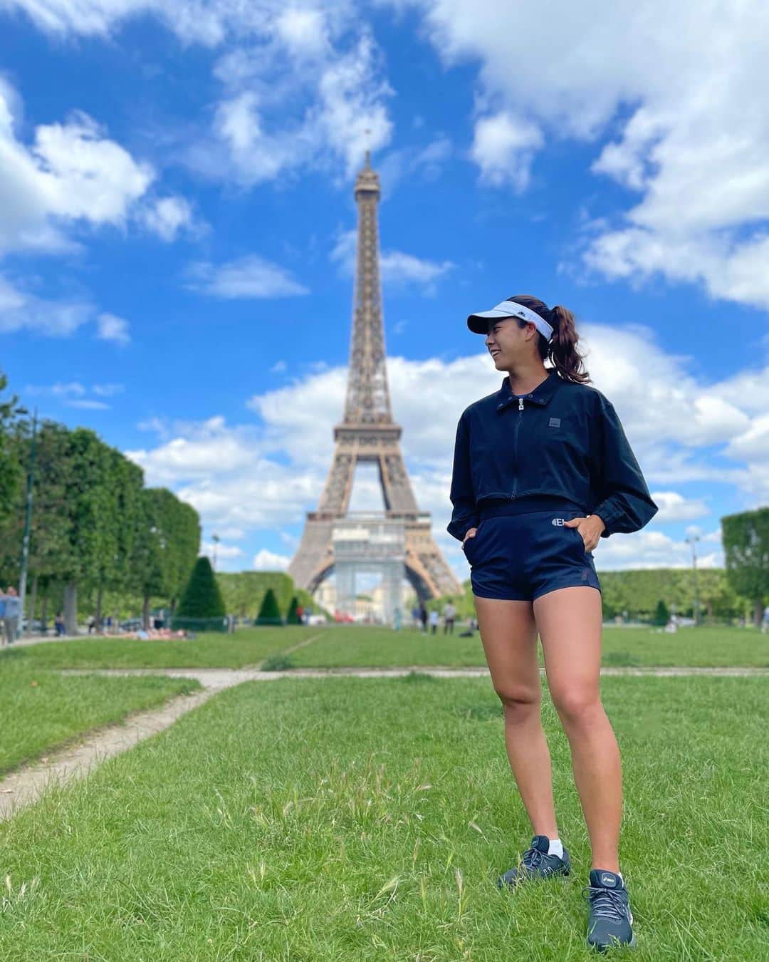 柴原瑛菜のインスタグラム：「❤️Merci, Paris🇫🇷💕 #aurevoir」
