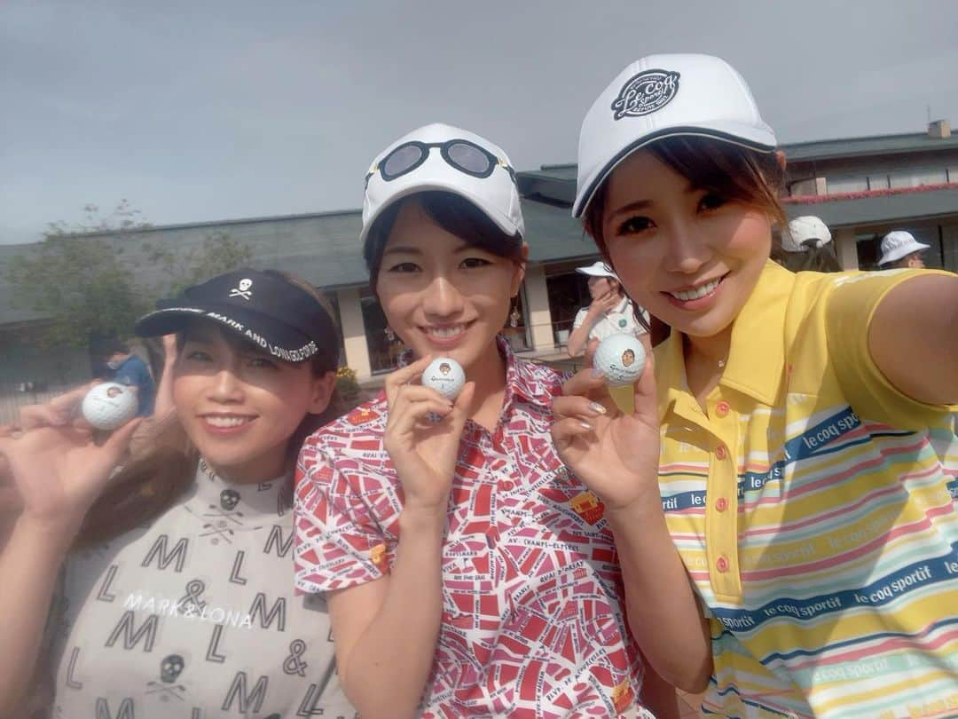 渡瀬茜さんのインスタグラム写真 - (渡瀬茜Instagram)「GTB CUP今月は23日⛳️ 楽しみだなぁ🤗💓2ヶ月ちょっと前からスランプに入っていて、GTB CUPチーム賞のボール生還ゲーム前回渡瀬チームのボールが無くなったのは私が犯人です🙋‍♀️💦 あれから練習しまくってなんとか調子が戻ってきてるから次はボール生還させるぞ！！！  ボール生還ゲームのボールは4月に @taylormade_golf_japan  から発売されたTAYLOR MADE(テーラーメイド) TP5 pix(ティーピーファイブ ピックス) 　  今なら契約プロの顔イラストシールが付いてくる！😆  #ボールもテーラーメイド#taylormade#テーラーメイド#TP5#TP5X#GTバーディーズ#ゴルはトゥデイ#バーディーズカップ#美浦ゴルフ倶楽部 #バーディーズカップまでに仕上げます」6月10日 14時18分 - wataseakane1