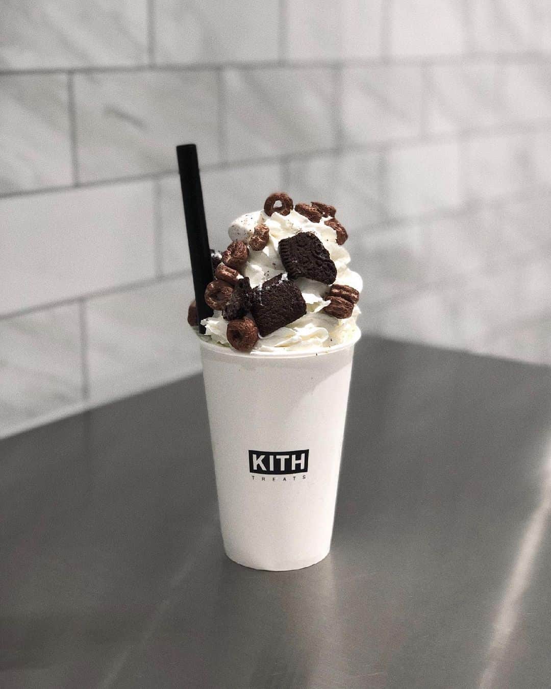 菅又菜摘（ナツ）のグルメインスタ