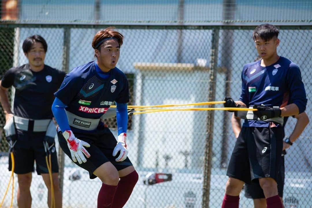 伊藤元太さんのインスタグラム写真 - (伊藤元太Instagram)「↑ ↑👆👆🏹🏹  #reusch #arrow #visselkobe」6月10日 15時51分 - ito15gents72